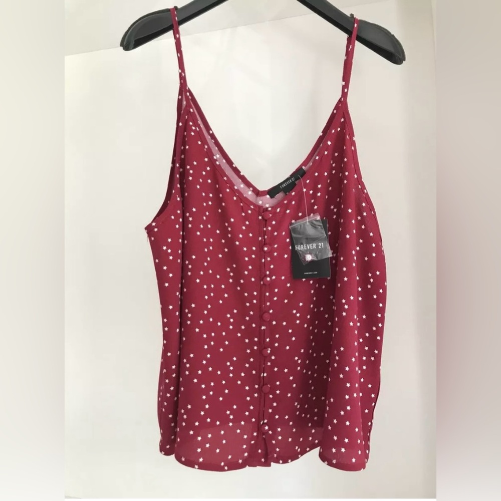 Forever 21 SOLD OUT red star tank!! Perfect for Fourth of July